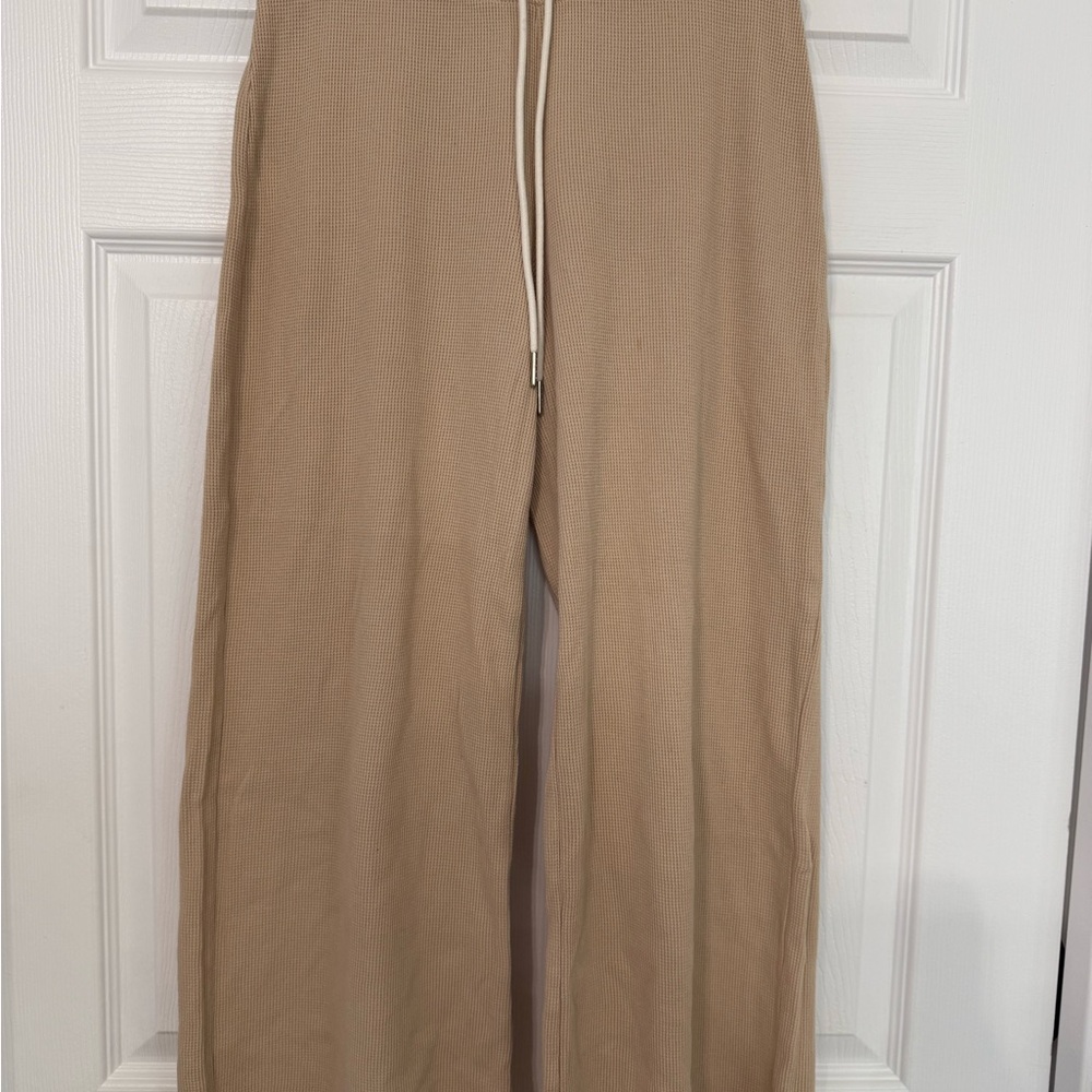 MATE the Label Organic Thermal Waffle Knit Wide Leg Crop Pant (Tan/Beige)
